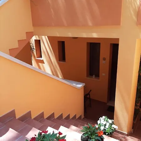 Sole Del Mediterraneo אוטרנטו