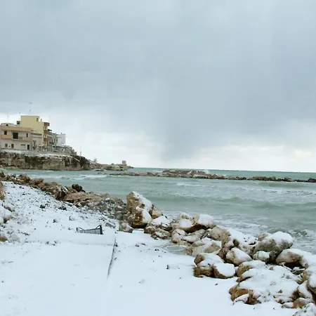 Sole Del Mediterraneo אוטרנטו